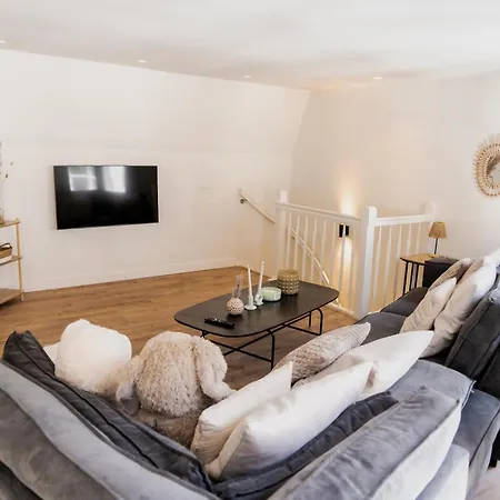 2br 1 Min Walk To Rembrandtplein & Dam Square شقة *