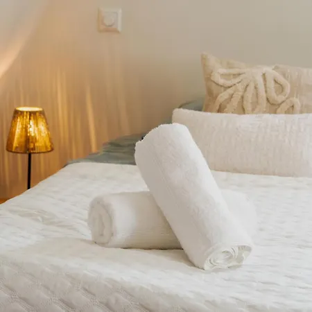 2br 1 Min Walk To Rembrandtplein & Dam Square דירה אמסטרדם